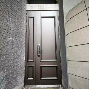 奢曼装甲防盗门 安全防护与品质生活的完美融合